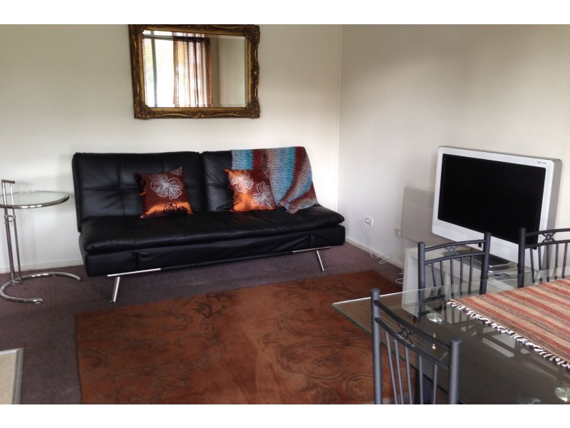 15 Avoca Street, Goulburn NSW 2580