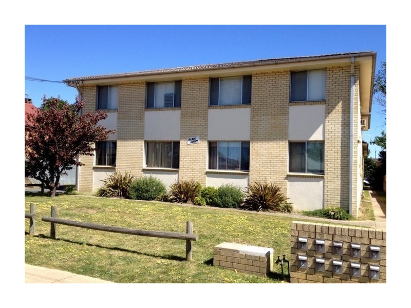 13/212 Cowper Street, Goulburn NSW 2580