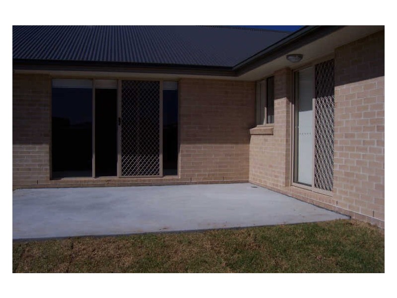 41 Mcguire Drive, Goulburn NSW 2580