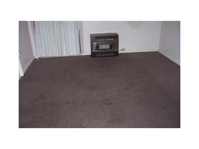 16 Nichols Street, Goulburn NSW 2580