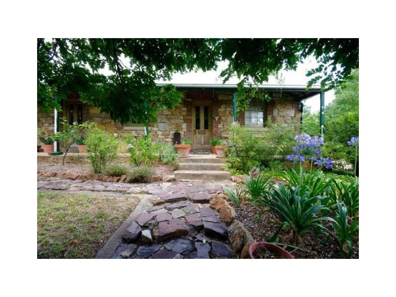 “Oakdene” 2 Tirranna Lane, Goulburn NSW 2580