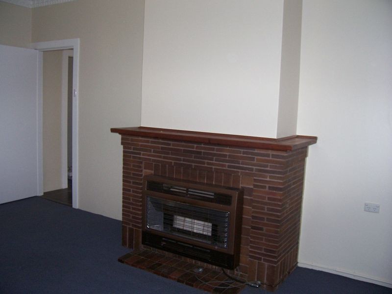 16 Adam Street, Goulburn NSW 2580