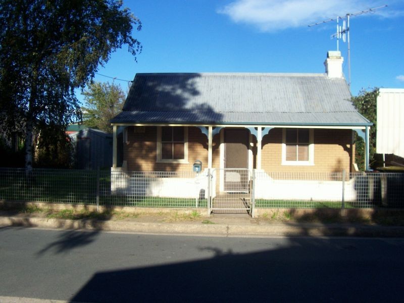 9 Taylor Street, Goulburn NSW 2580