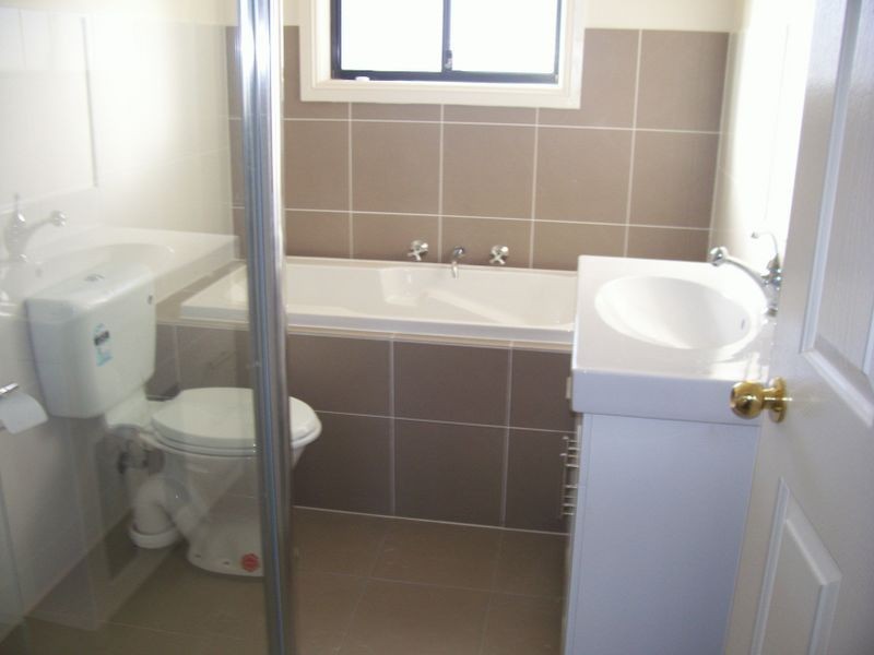 6 Wright Place, Goulburn NSW 2580