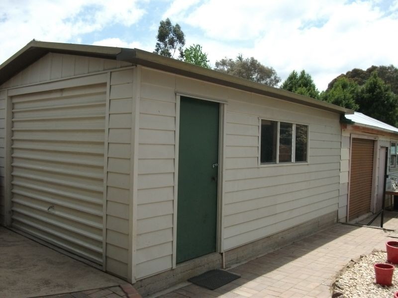 35 Wyatt Street, Goulburn NSW 2580