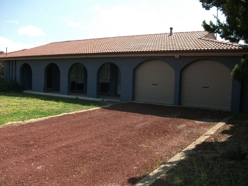 6 McDermott Drive, Goulburn NSW 2580