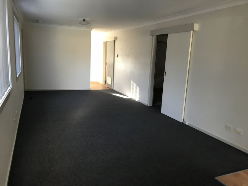 18 Kenmore Street, Goulburn NSW 2580