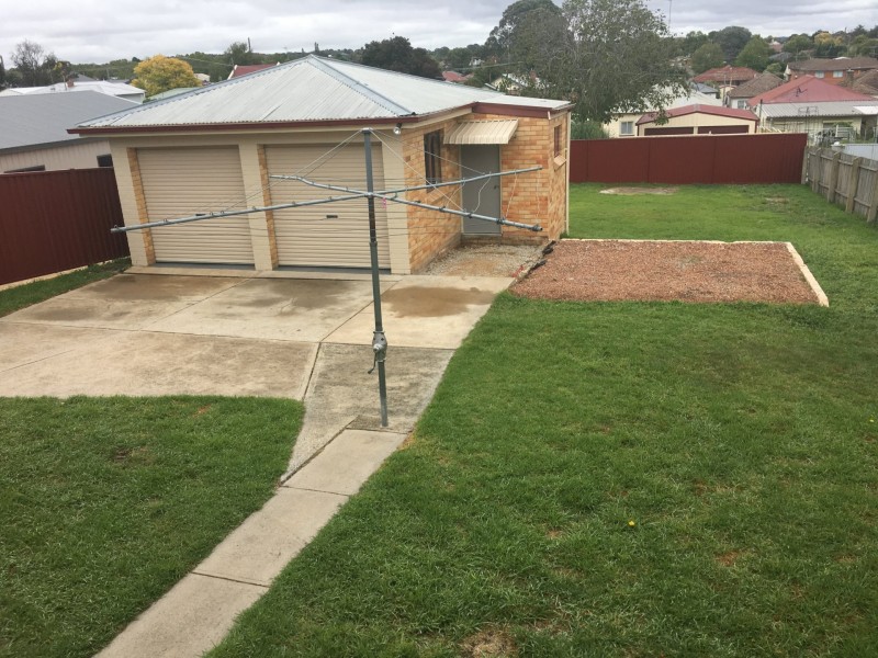 18 Kenmore Street, Goulburn NSW 2580