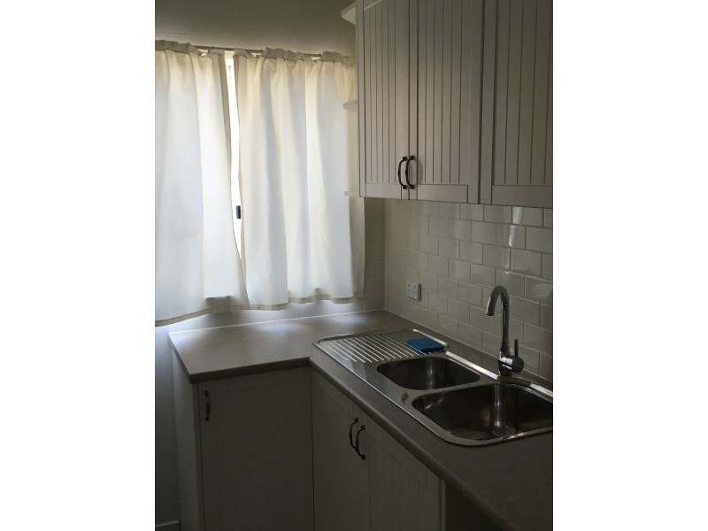 8 87-89 Victoria ST, Goulburn NSW 2580