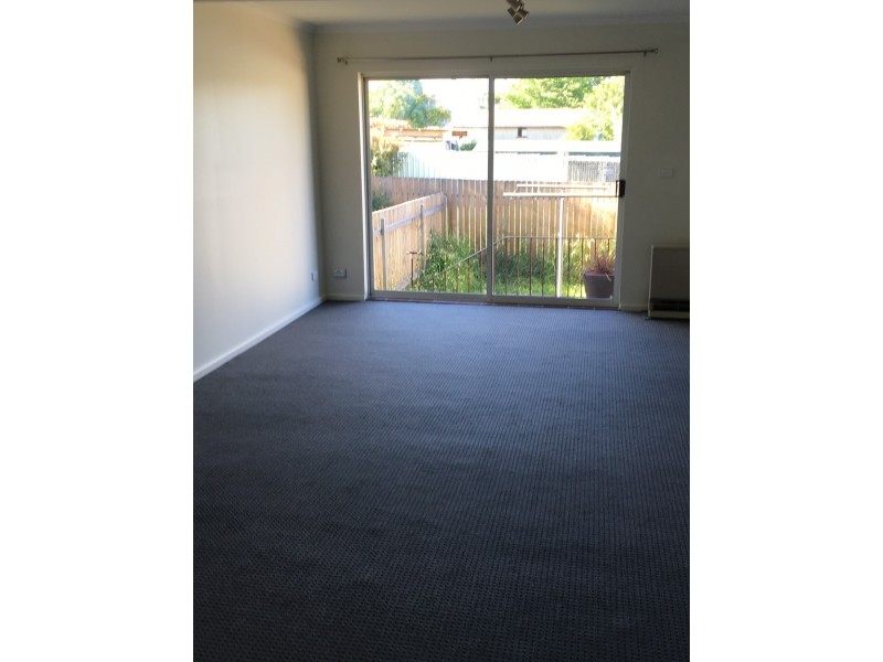 8 87-89 Victoria ST, Goulburn NSW 2580