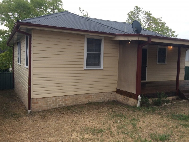 23 Howard St, New Berrima NSW 2577