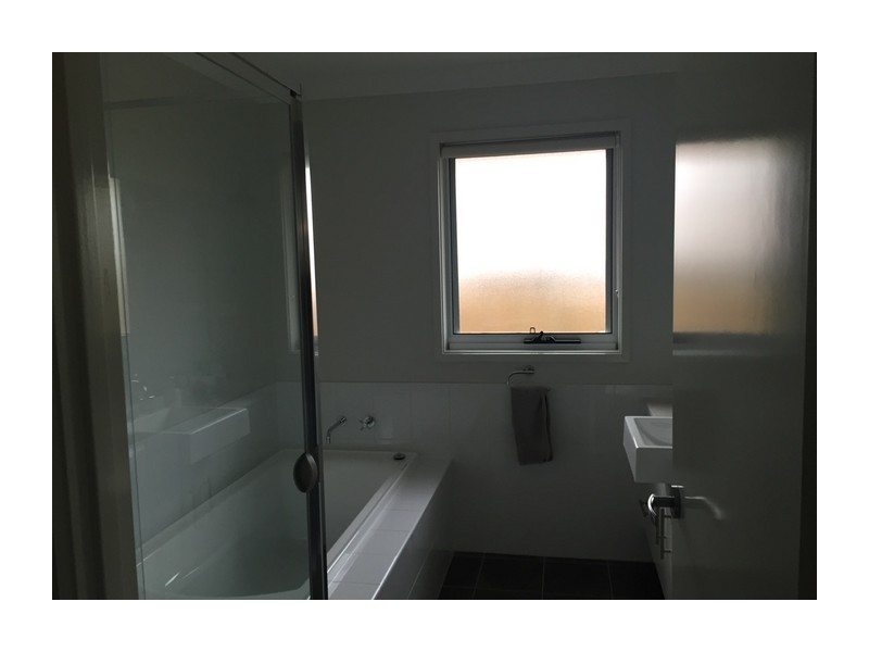 3 McAlroy Place, Goulburn NSW 2580