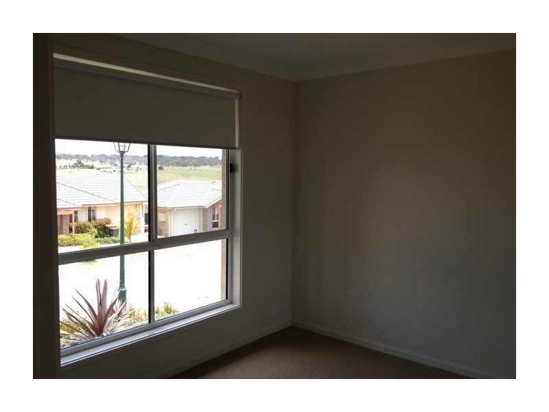 5 Stombuco Place, Goulburn NSW 2580