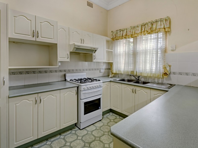 159 Cowper Street, Goulburn NSW 2580