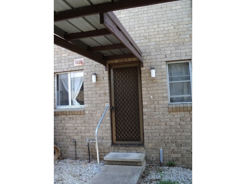 Unit 4/87-91 Victoria Street, Goulburn NSW 2580
