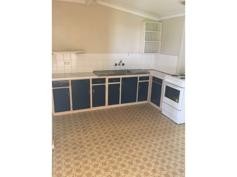 2/103 Mundy Street, Goulburn NSW 2580