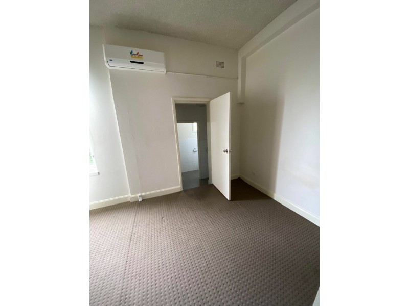 Unit 11/8 Ben Street, Goulburn NSW 2580