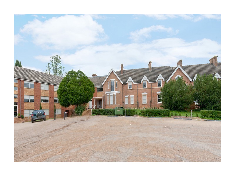 Unit 11/8 Ben Street, Goulburn NSW 2580