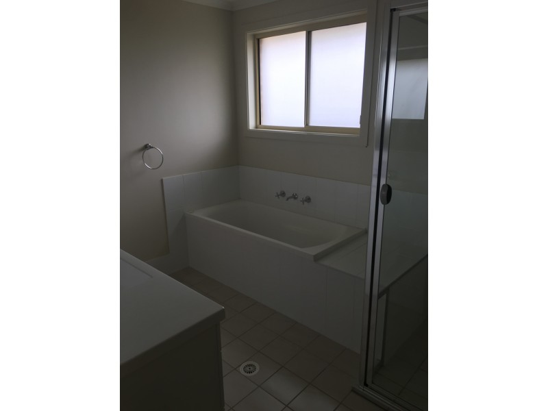 19 Hunter Street, Goulburn NSW 2580