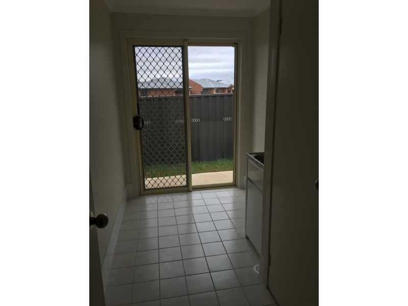 19 Hunter Street, Goulburn NSW 2580