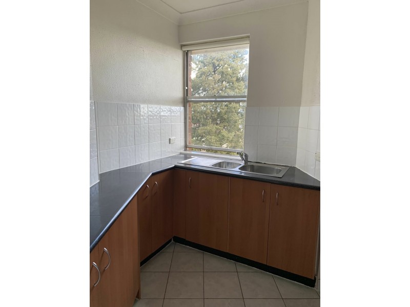 Unit 17/8 Ben Street, Goulburn NSW 2580