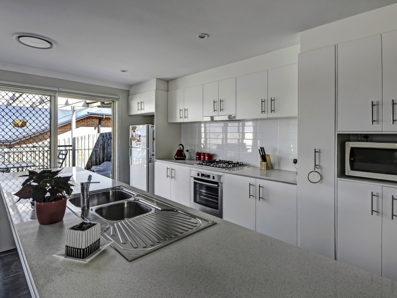 22 Walsh Drive, Goulburn NSW 2580