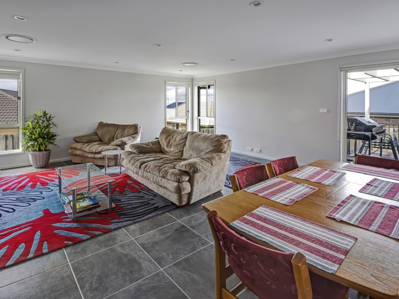 22 Walsh Drive, Goulburn NSW 2580