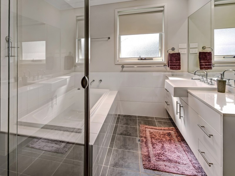 22 Walsh Drive, Goulburn NSW 2580