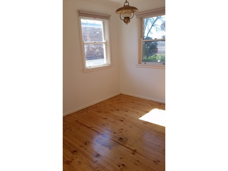 38 Rhoda Street, Goulburn NSW 2580