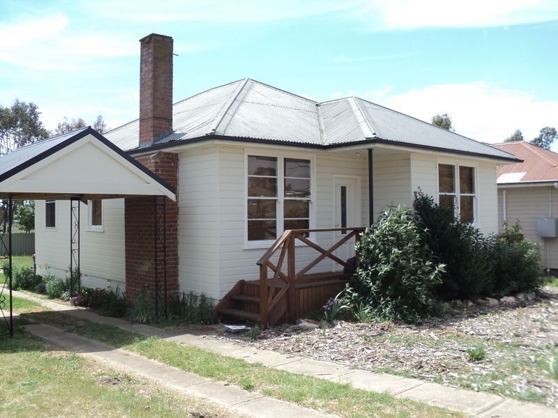 107 Finlay Road, Goulburn NSW 2580