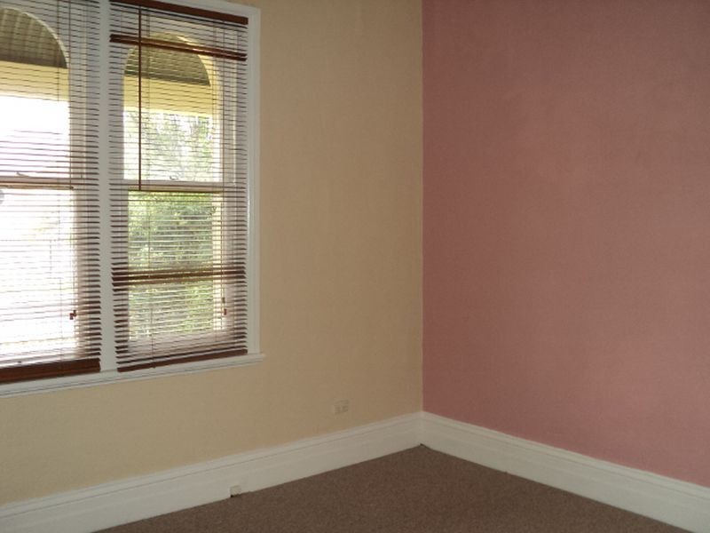 16 John Street, Goulburn NSW 2580