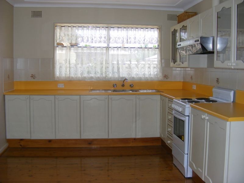 5 Betts Street, Goulburn NSW 2580