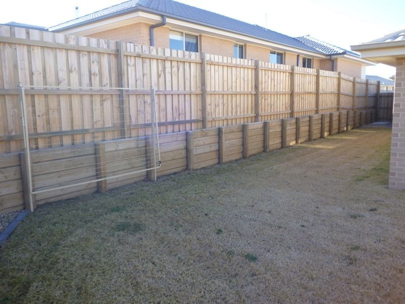 5 Kelly Place, Goulburn NSW 2580