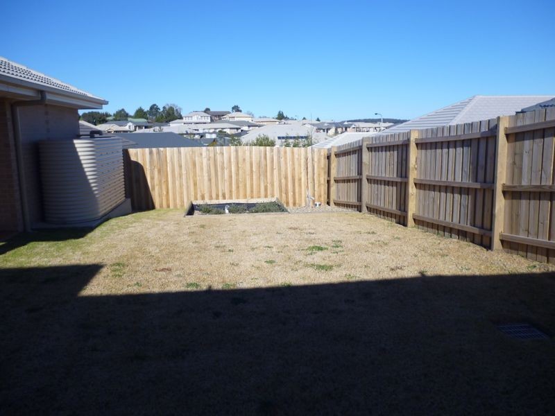 5 Kelly Place, Goulburn NSW 2580
