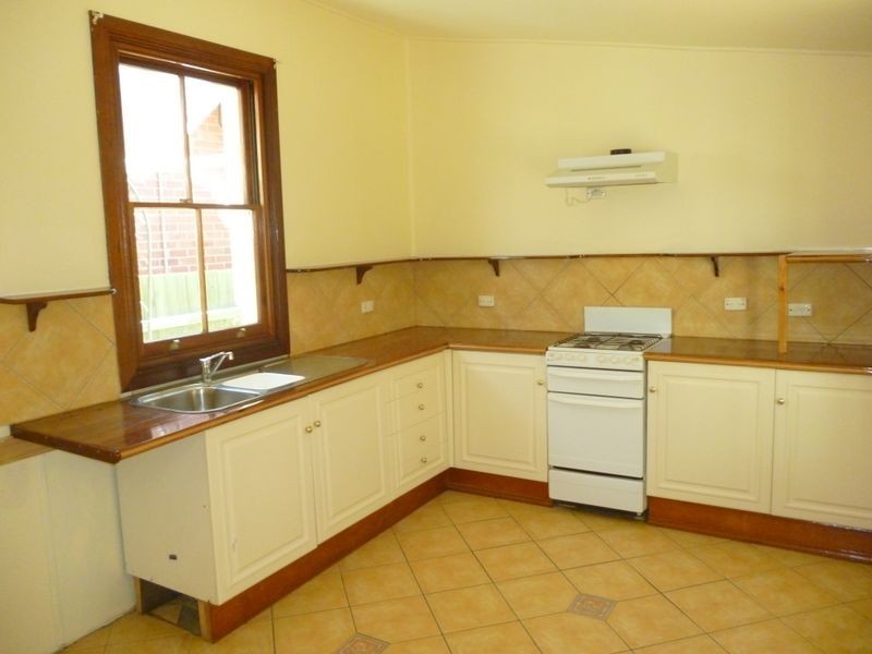 101 Clinton Street, Goulburn NSW 2580