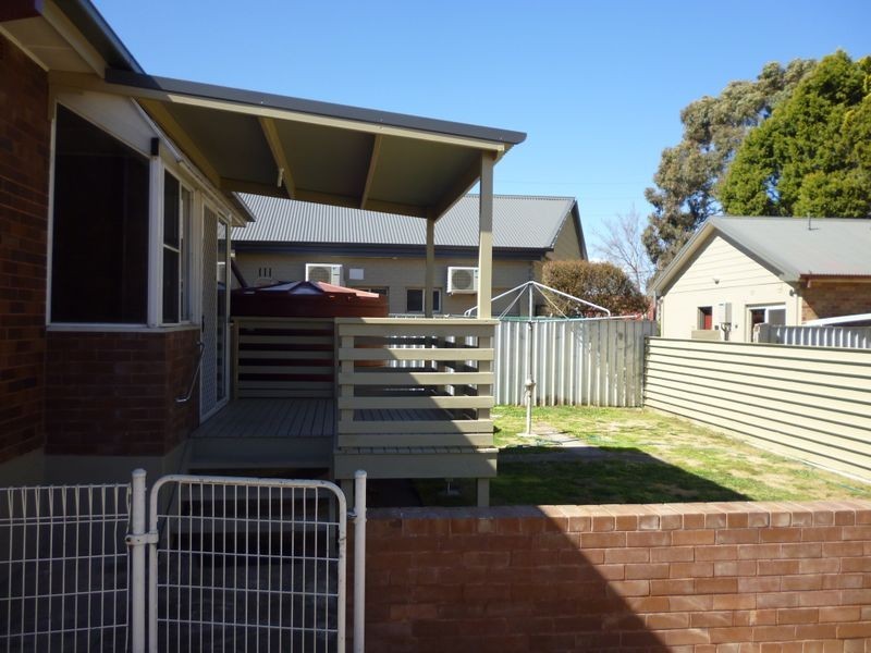 86 Clinton Street, Goulburn NSW 2580