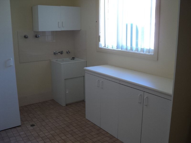 10 Beverly Close, Goulburn NSW 2580