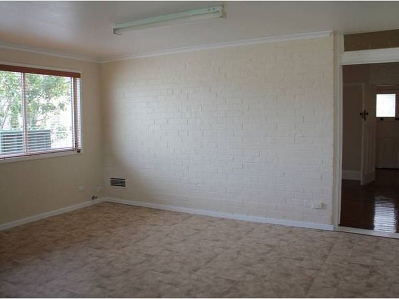 33 Cole  Street, Goulburn NSW 2580