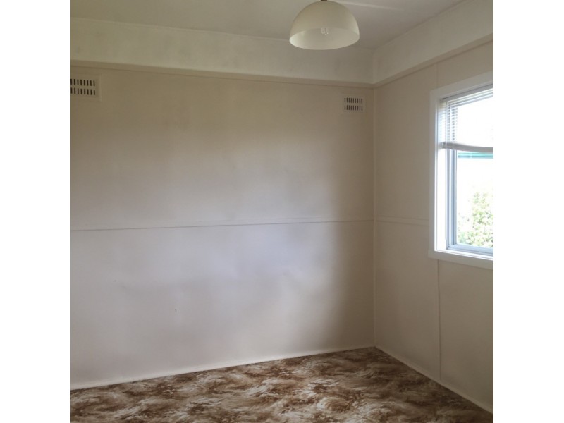 6 Foster Street, Goulburn NSW 2580