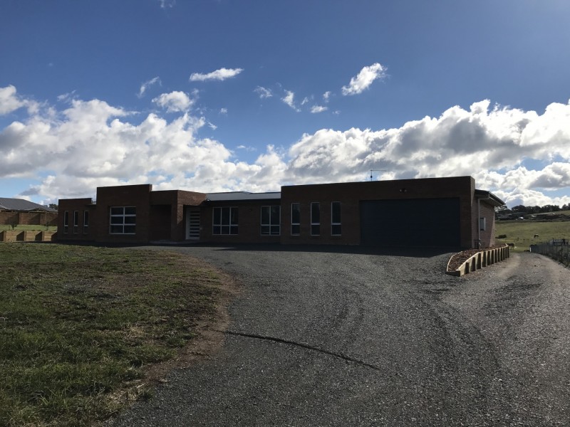 64 Ducks Lane, Goulburn NSW 2580