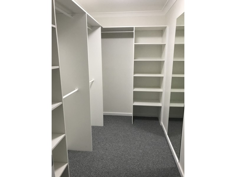 64 Ducks Lane, Goulburn NSW 2580