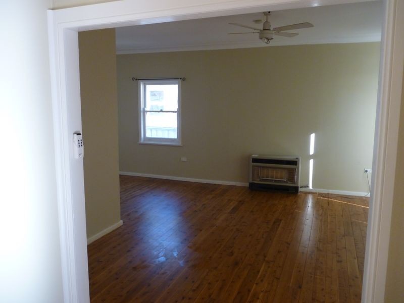 4 Neville Street, Goulburn NSW 2580