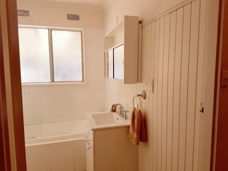 5 Betts Street, Goulburn NSW 2580