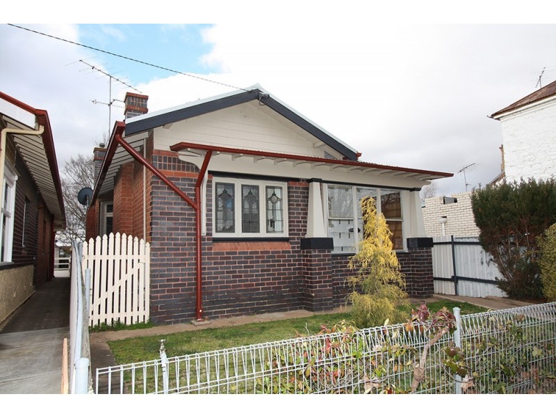 7 Lithgow Street, Goulburn NSW 2580