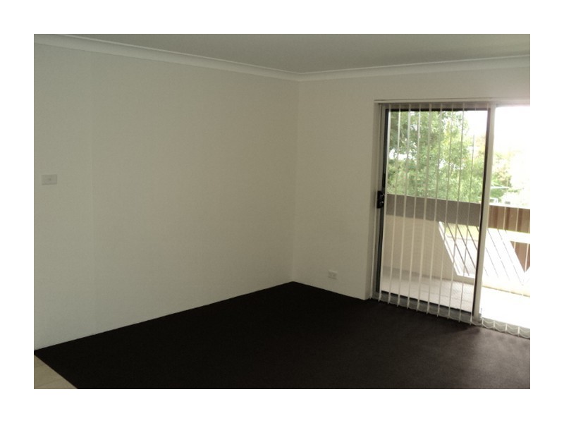 2/6 Albion Street, Goulburn NSW 2580