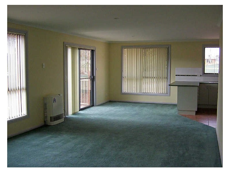 13 Ivy Lea Place, Goulburn NSW 2580