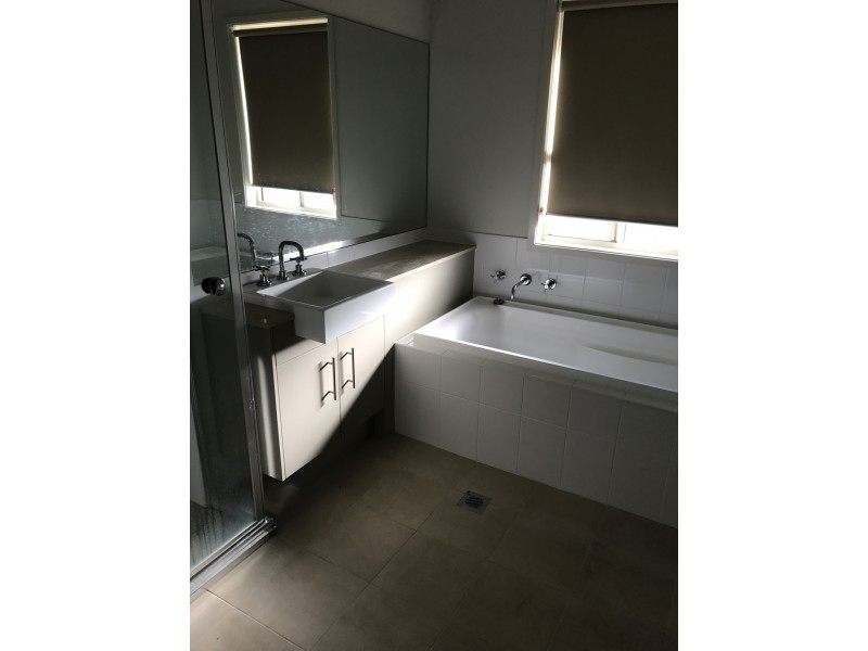 7 McAlroy Place, Goulburn NSW 2580