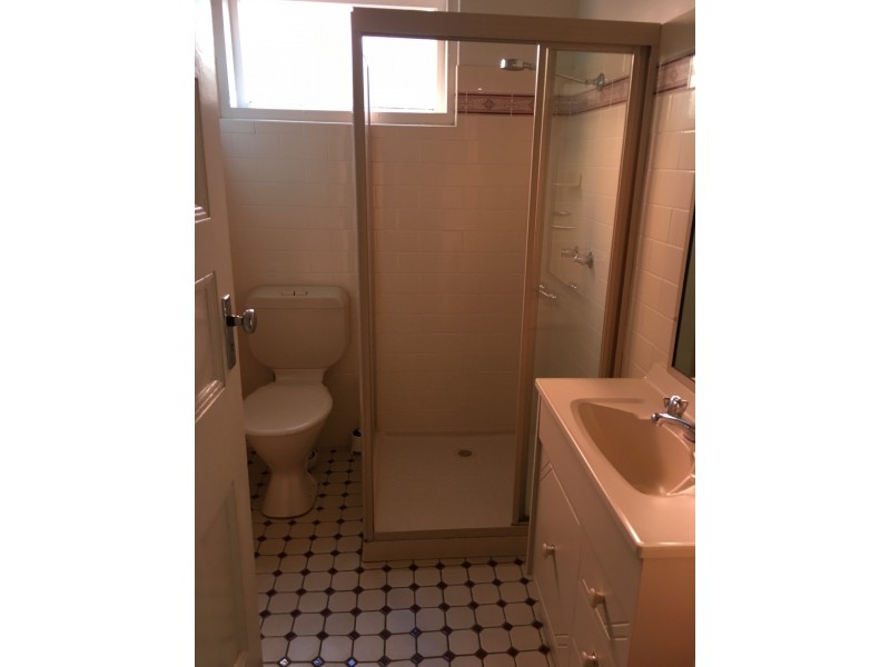 130a Clifford Street, Goulburn NSW 2580