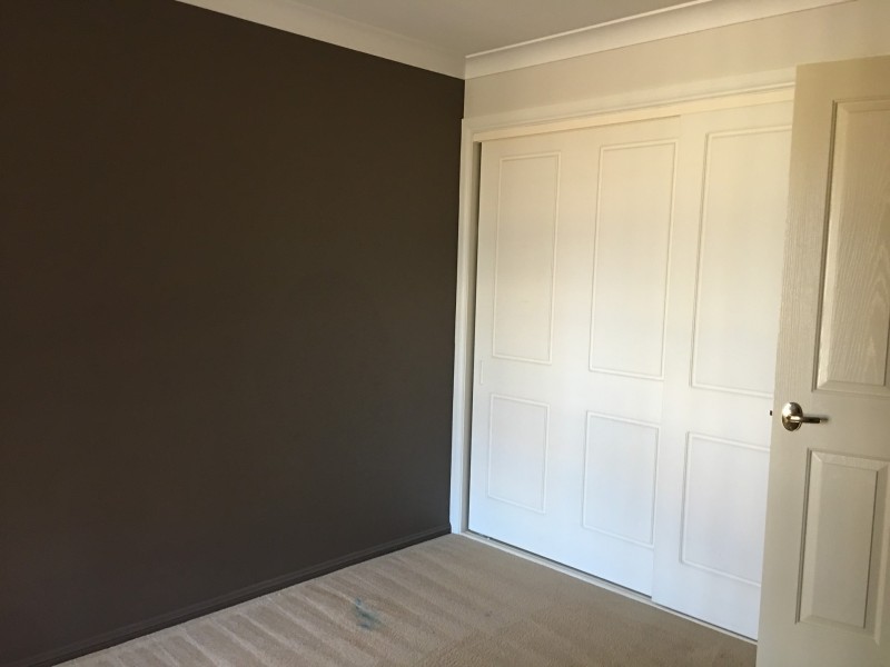 4 Paradise Place, Goulburn NSW 2580