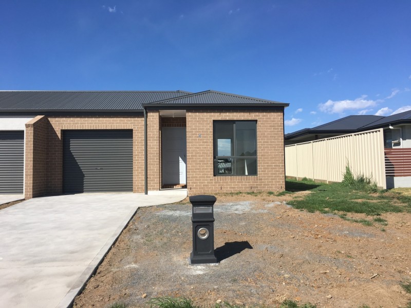 4 Straker Road, Goulburn NSW 2580